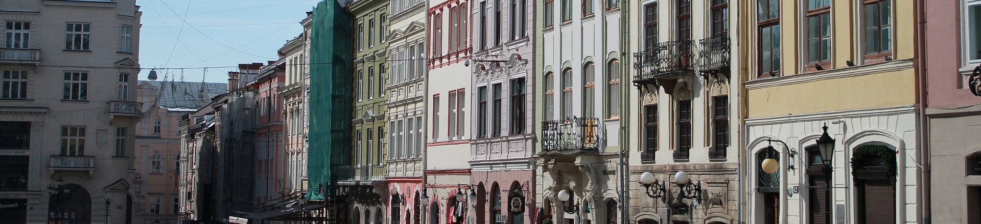 architecture-3263698_1920_cr